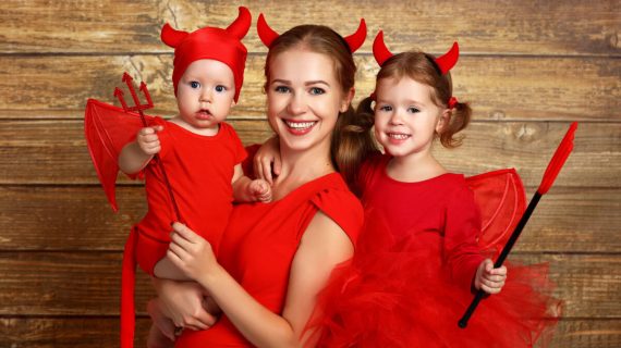 20 Cutest Mom and Daughter Halloween Costume Ideas