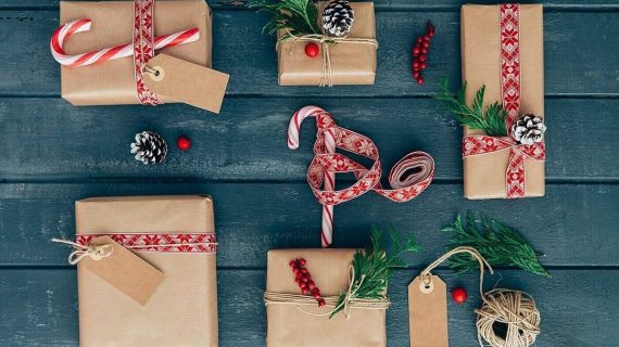 15 Elegent and Luxury Christmas Gift Wrapping Ideas