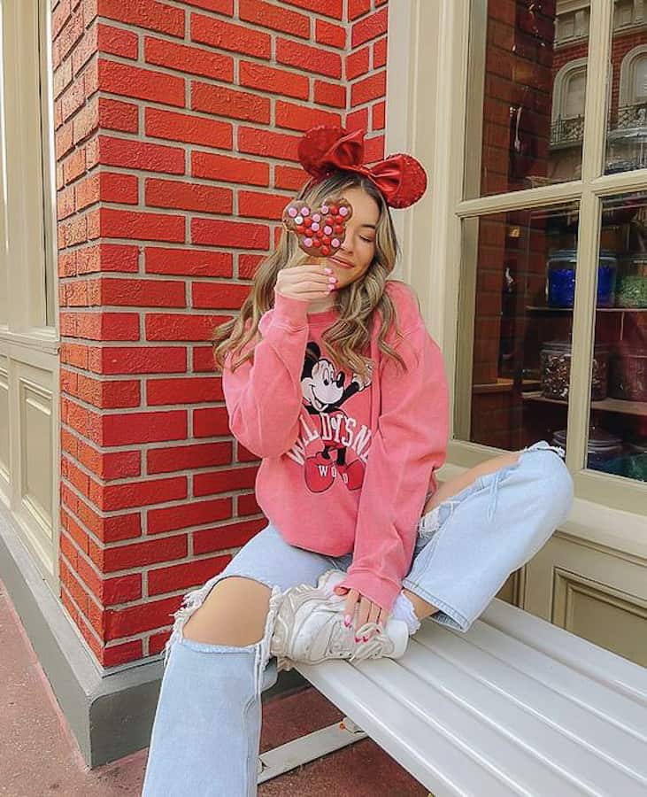 What To Wear To Disneyland