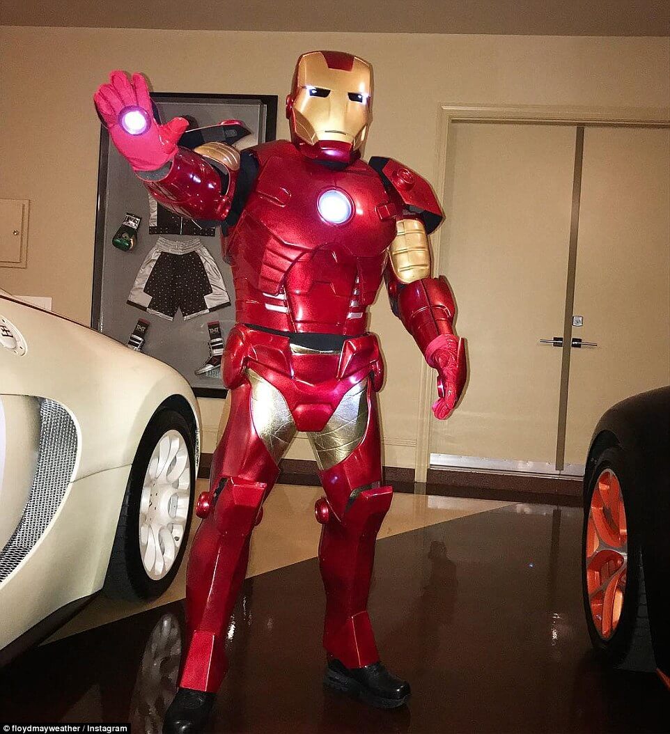 Iron Man: Suit Up as Tony Stark